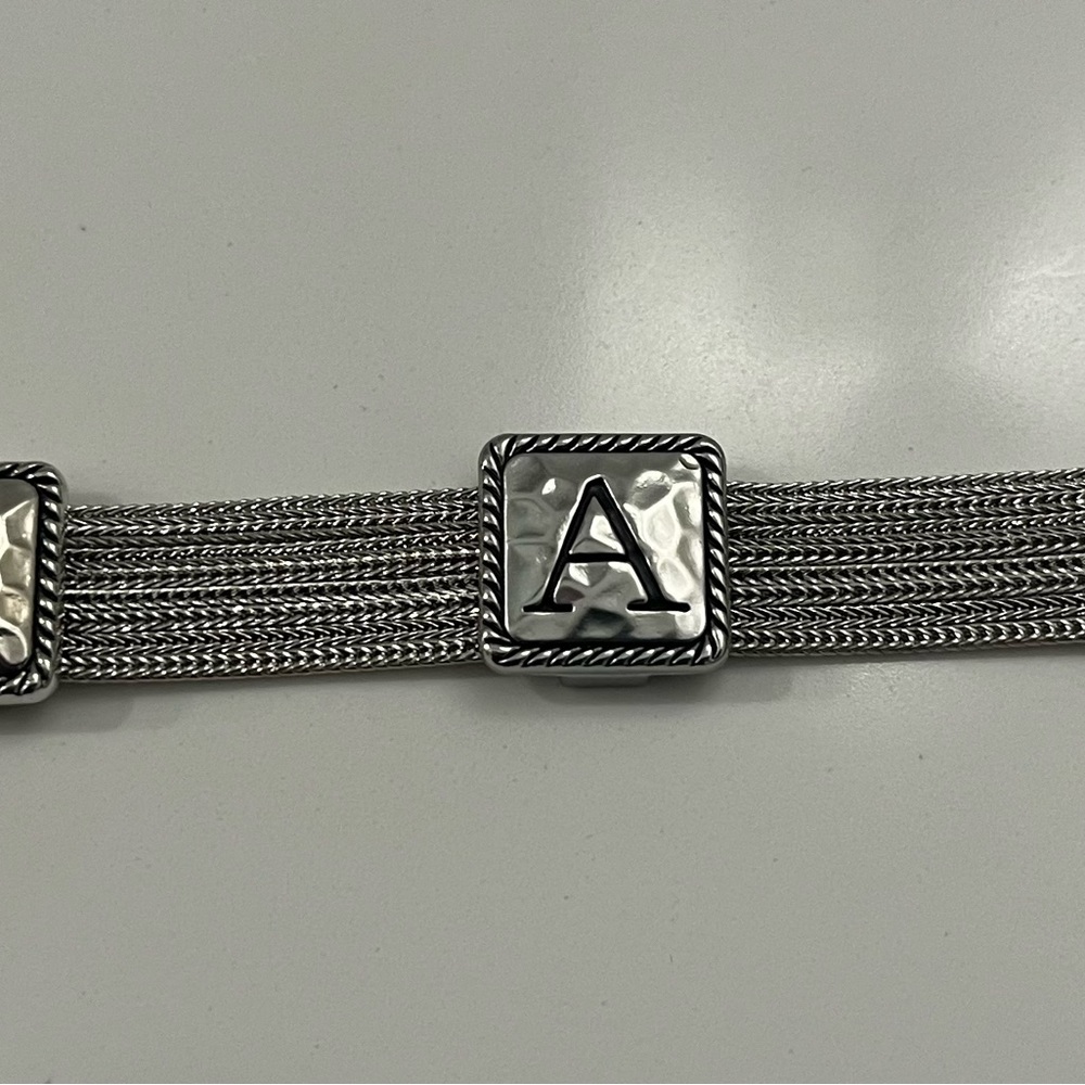 Silver initial bracelet - Picture 2 of 3